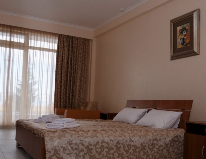 Комфорт 1 этаж (арт-отель «Азор») - Курортный комплекс «Ливадийский»